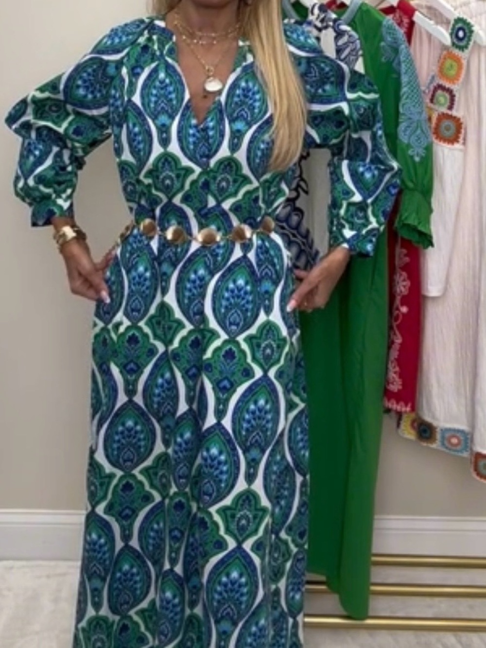 Avara NWT Midi Dress Size S